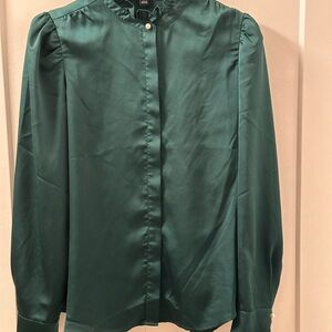 New Never worn Elegant Green Blouse